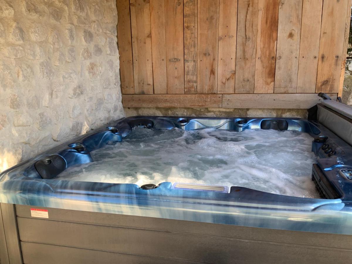 Mas Au Coeur De La Provence & Spa Saint-Cannat Oda fotoğraf